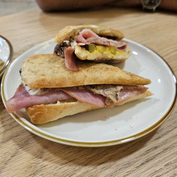 Tasa Coffee Roasters - Coffee Roasteries Near Me - Chicago, Illinois