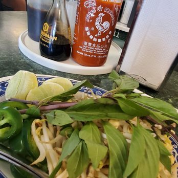 Pho Cuong Restaurant - Bean sprouts, basil, lime - Vietnamese Near Me - Oklahoma City, Oklahoma Pho Cuong Restaurant - Bean sprouts, basil, lime - Vietnamese Near Me - Oklahoma City, Oklahoma