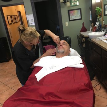 Friendly Barber Shop - Barbers Near Me - Henderson, Nevada Friendly Barber Shop - Barbers Near Me - Henderson, Nevada