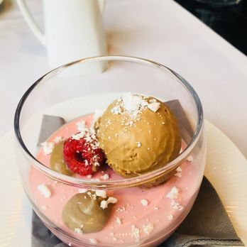 Kappeli - Raspberry panna cotta - Coffee & Tea Near Me - Helsinki, 18