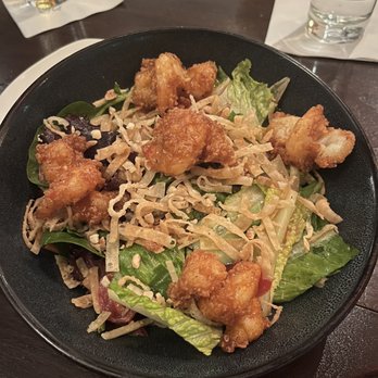 CIRCA at Clarendon - Thai shrimp salad - New American Near Me - Arlington, Virginia CIRCA at Clarendon - Thai shrimp salad - New American Near Me - Arlington, Virginia