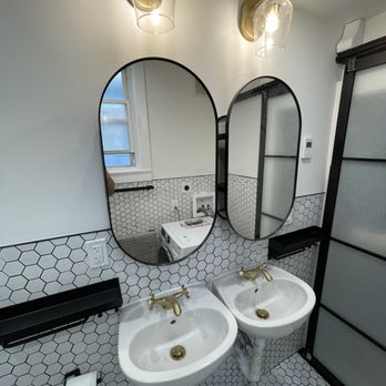 Upperroom Construction - Bathroom remodelling - General Contractors Near Me