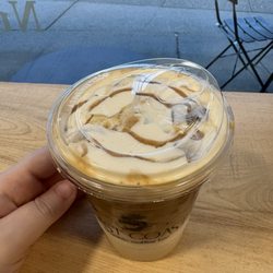 East Coast Organic Coffee Bar - Cinnamon bun latte