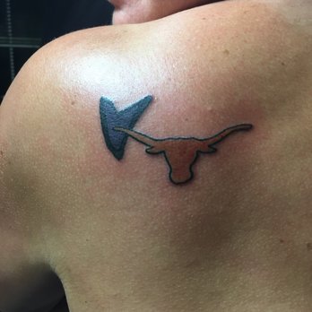 Flying Squid Art Gallery & Tattooing - Art Galleries Near Me - Houston, Texas Flying Squid Art Gallery & Tattooing - Art Galleries Near Me - Houston, Texas