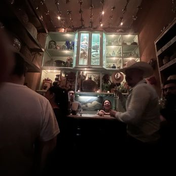 Los Amantes - Cocktail Bars Near Me - Oaxaca, OAX