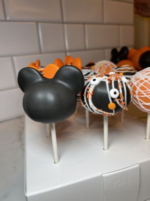 Baby Cakes Walk by null