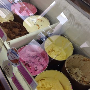 Baskin Robbins - Ice Cream & Frozen Yogurt Near Me - Daly City, California Baskin Robbins - Ice Cream & Frozen Yogurt Near Me - Daly City, California