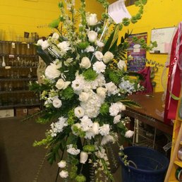 Standing funeral arrangement Standing funeral arrangement
