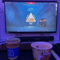 88PC CAFE - Ramen