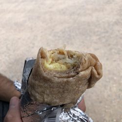 Mountain Mama Natural Foods - Breakfast burrito