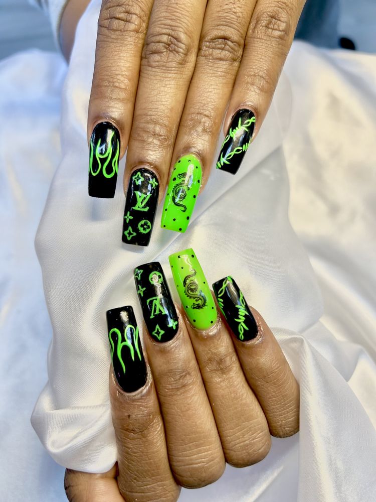Rich'z Nails & Spa