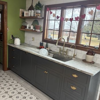 Granite Radiance - Dolomite counters - Kitchen & Bath Near Me - Yorkville, Illinois