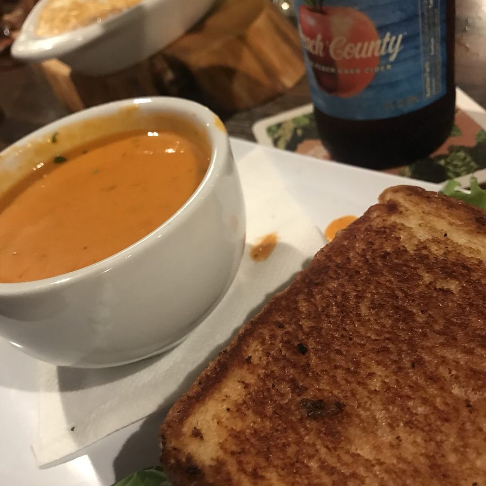 Kid Rip's - Pubs Near Me - Runnemede, New Jersey
