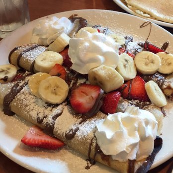 Broken Yolk Cafe - Breakfast & Brunch Near Me - La Quinta, California