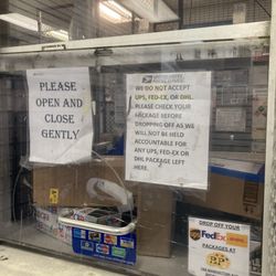 US Post Office - Dangerous broken glass that no one fixes