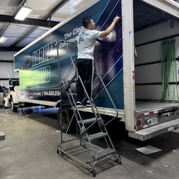 Hornet Moving - Movers Near Me - Charlotte, North Carolina Hornet Moving - Movers Near Me - Charlotte, North Carolina