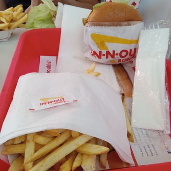 In-N-Out Burger - Cheese burger an fries - Burgers Near Me - Irvine, California In-N-Out Burger - Cheese burger an fries - Burgers Near Me - Irvine, California