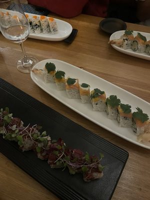 Nomonomo Sushi by null