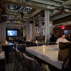 Cactus Club Cafe - Interior
