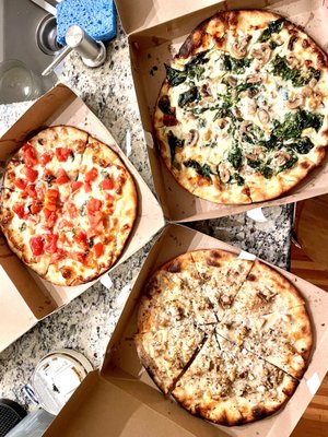 Frank Pepe Pizzeria Napoletana by null