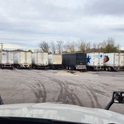 Pilot Travel Center - Truck Parking