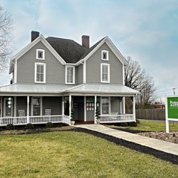 Better Homes and Gardens Real Estate Foothills - Our Office.