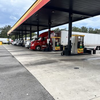 Love's Travel Stop - Convenience Stores Near Me - Bushnell, Florida Love's Travel Stop - Convenience Stores Near Me - Bushnell, Florida