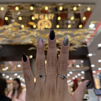 Model Nails & Spa - Nail Salons Near Me - Centereach, New York