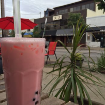 Thai Cottage - Strawberry bubble tea! - Thai Near Me - Pittsburgh, Pennsylvania