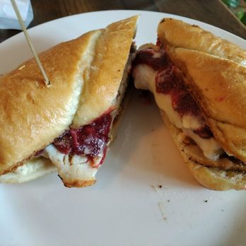 Hareloom Cafe - Breakfast & Brunch Near Me - Stevensville, Michigan
