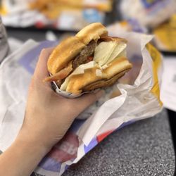Carl's Jr - Single Sourdough Star