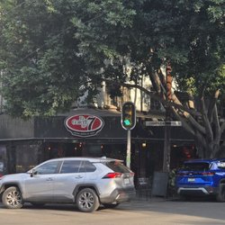 El Corte no. 7 - Street view