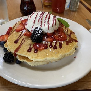 Frida's Breakfast & Lunch - Pancakes - Breakfast & Brunch Near Me - Evanston, Illinois Frida's Breakfast & Lunch - Pancakes - Breakfast & Brunch Near Me - Evanston, Illinois