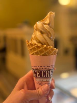Florean Fortescue's Ice-Cream Parlour by null