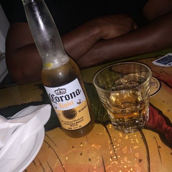 Buzzard's Roost Grill & Pub - Seafood Near Me - Key Largo, Florida