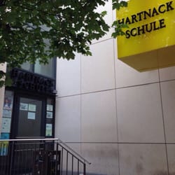 Hartnackschule - Eingang zu den Klassenräumen im Turmgebäude