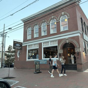 Dry Dock - Seafood Near Me - Portland, Maine Dry Dock - Seafood Near Me - Portland, Maine