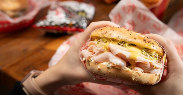 Sully's Steamers by null