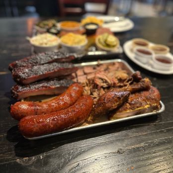 Bludso's BBQ - Lunch tray approx $160 feeds 8. - Barbeque Near Me - Los Angeles, California Bludso's BBQ - Lunch tray approx $160 feeds 8. - Barbeque Near Me - Los Angeles, California