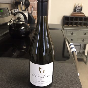 Walnut City WineWorks - Delicious Lundeen Wine - Wineries Near Me - McMinnville, Oregon
