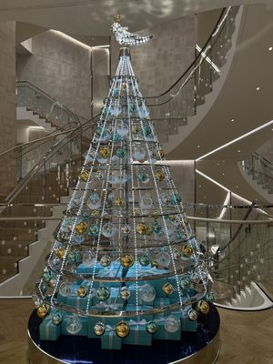 Tiffany & Co. - The Landmark by null