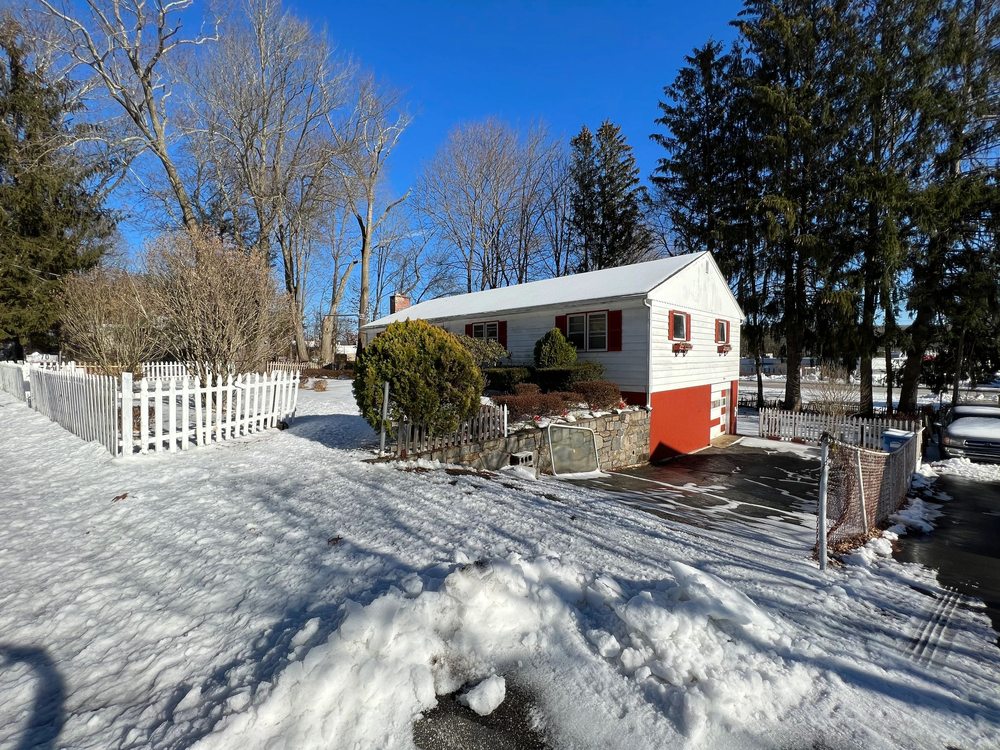 LEAF REALTY GROUP Contact Agent 1041 Poquonnock Rd, Groton, CT Yelp