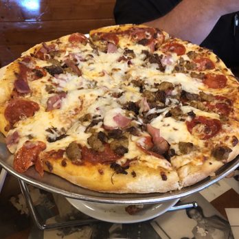 Fratelli's Bistro - Carnivore Pizza - Italian Near Me - Gallup, New Mexico
