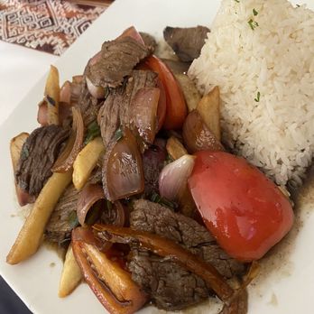 Eli's Peruvian Kitchen - Lomo saltado - Peruvian Near Me - San Diego, California Eli's Peruvian Kitchen - Lomo saltado - Peruvian Near Me - San Diego, California