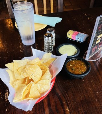 El Tiempo Cantina by null