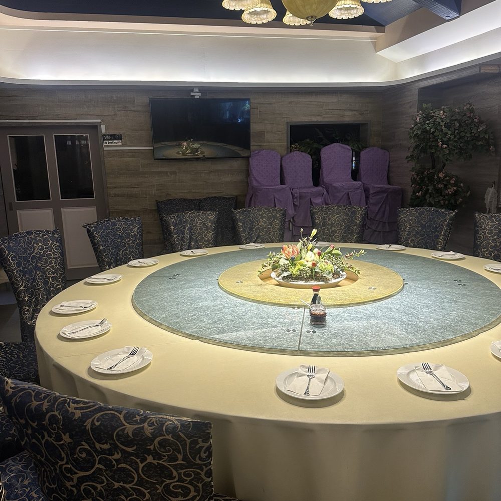 Cachanilla Chinese Restaurant - Private dinning room - Chinese Near Me - Pomona, California