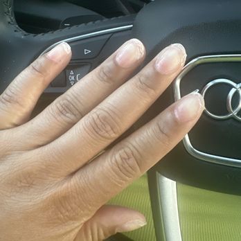 Gurnee Nails And Spa - a poor customer service experience - Nail Salons Near Me - Gurnee, Illinois