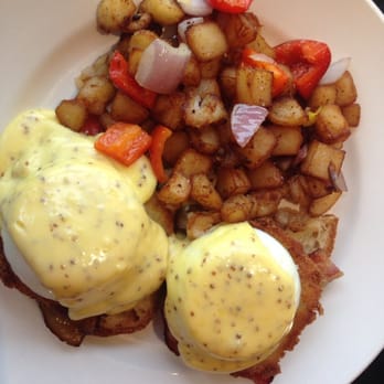 Corner Cafe - Fried green tomatoes Benedict - Bakeries Near Me - Atlanta, Georgia Corner Cafe - Fried green tomatoes Benedict - Bakeries Near Me - Atlanta, Georgia