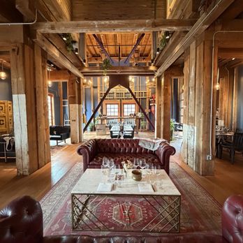 Flaneur Wines - Tasting room inside the refurbished barn - Wine Tasting Room Near Me - Carlton, Oregon