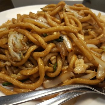 Dinesty Dumpling House - Shanghai pan fried noodles with chicken - Chinese Near Me - Vancouver, British Columbia Dinesty Dumpling House - Shanghai pan fried noodles with chicken - Chinese Near Me - Vancouver, British Columbia
